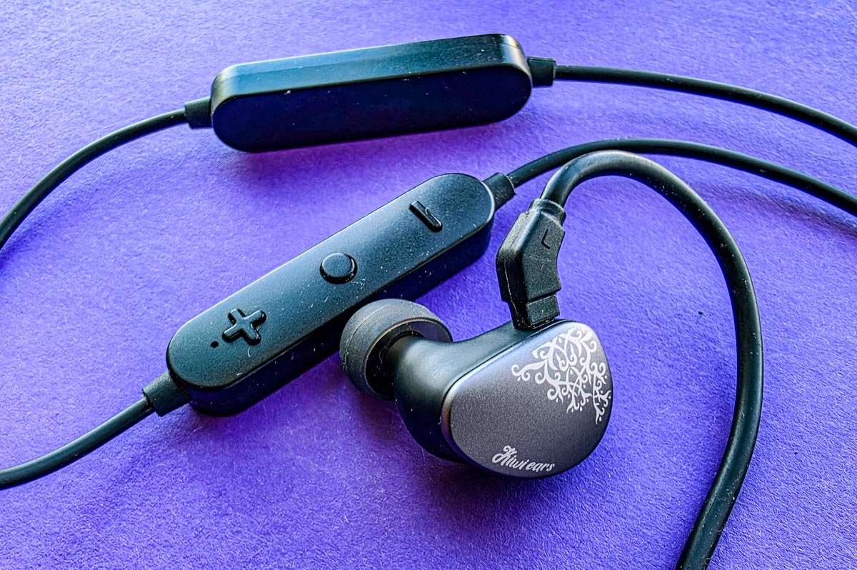 Kiwi Ears Kadenza II + Bluetooth Upgrade Kiwi Ears Kadenza II + Bluetooth Upgrade