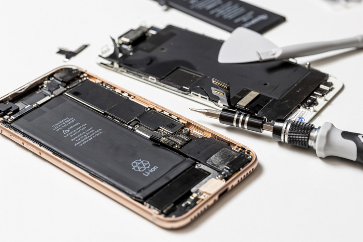 iPhone battery