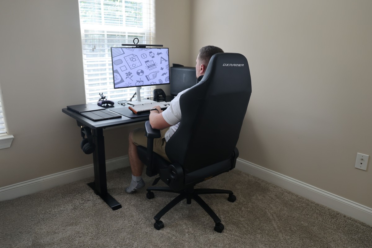 DXRacer Martian Pro XL gaming chair