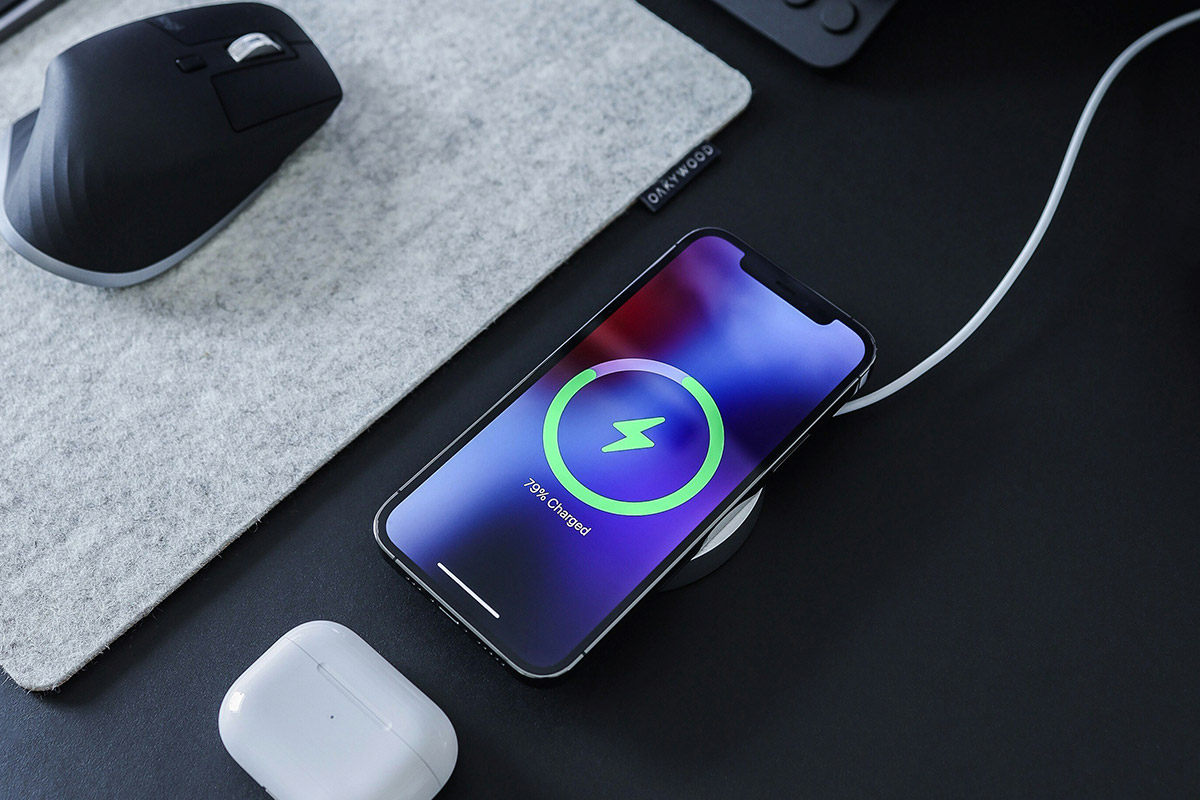 iPhone battery