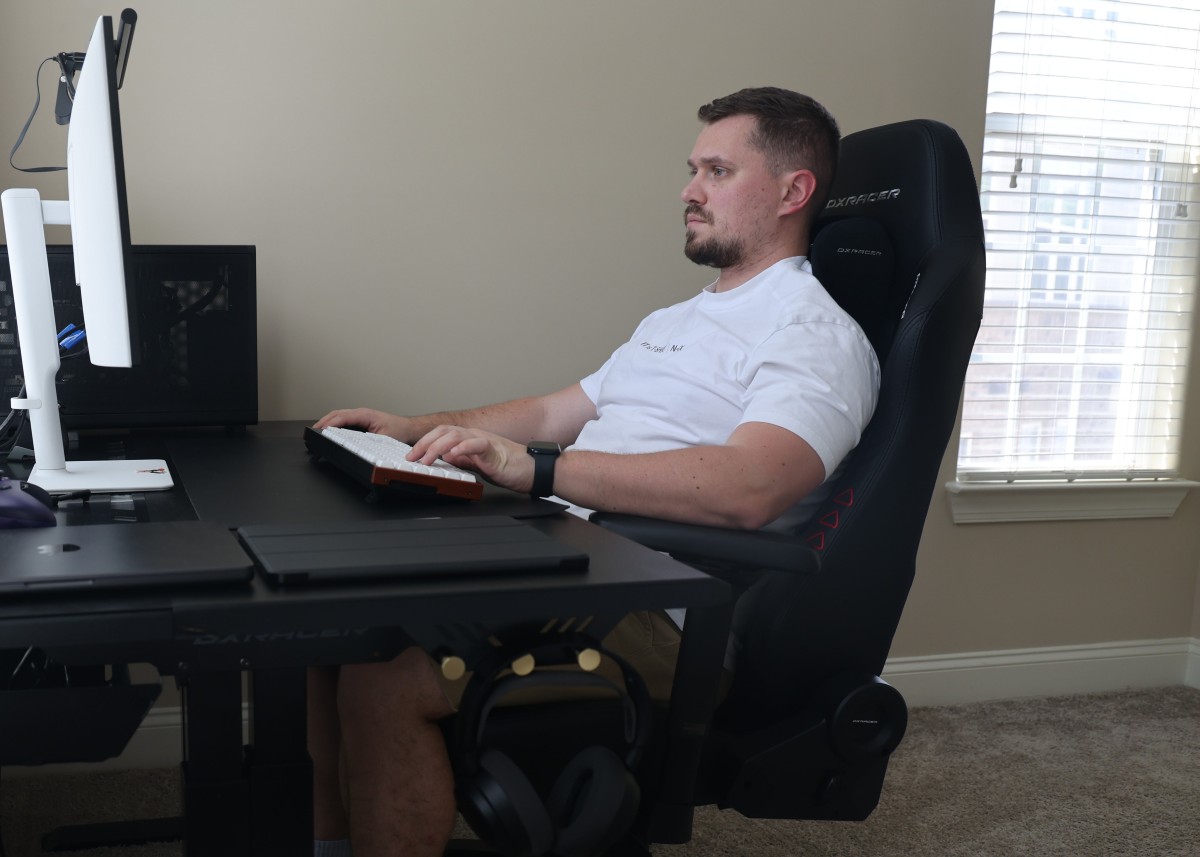 DXRacer Martian Pro XL gaming chair