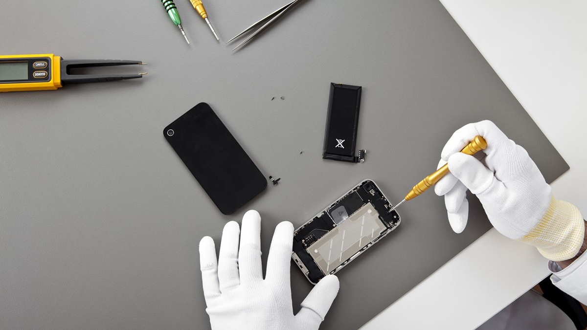 iPhone Battery Replacement