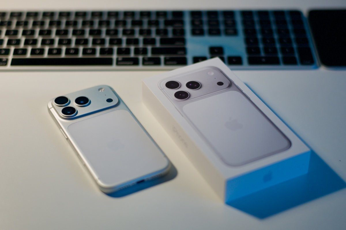 Apple iPhone 17 Pro Apple iPhone 17 Pro