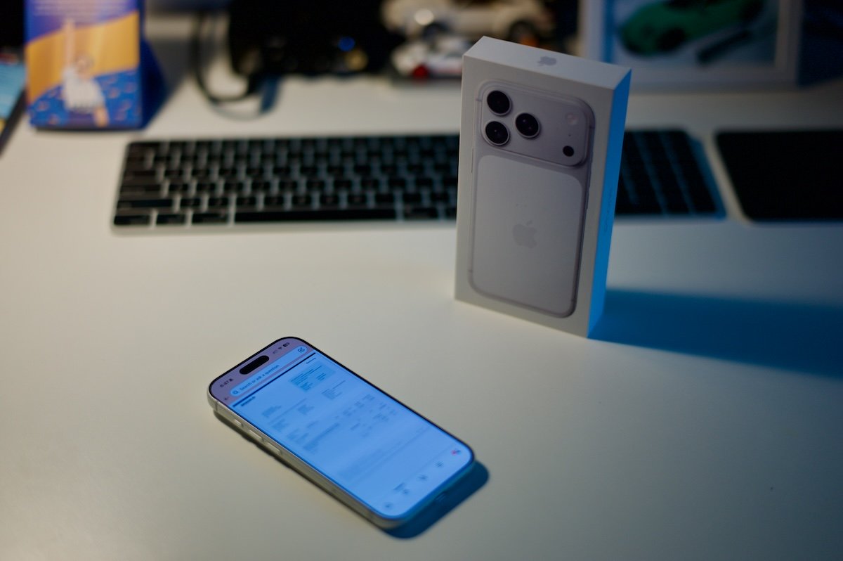 Apple iPhone 17 Pro Apple iPhone 17 Pro