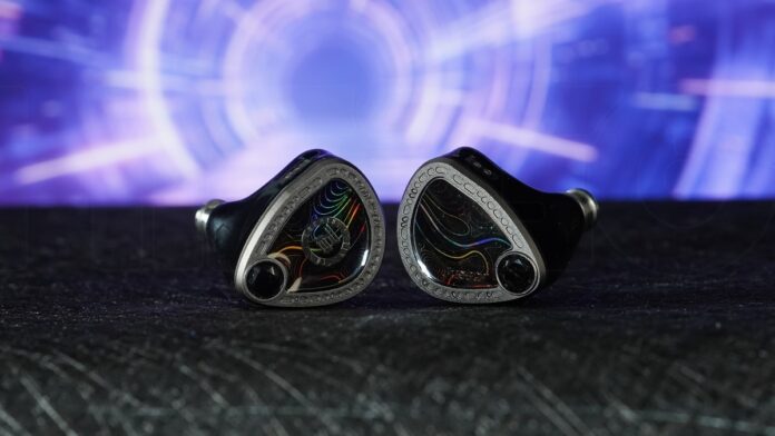 JUZEAR Light Shuttle JUZEAR Light Shuttle