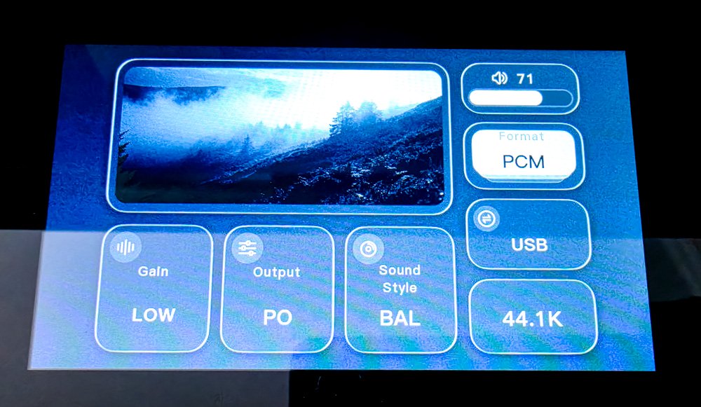 Головний екран MUSE OS Головний інформаційний екран MUSE OS на MuseHiFi Muse 300