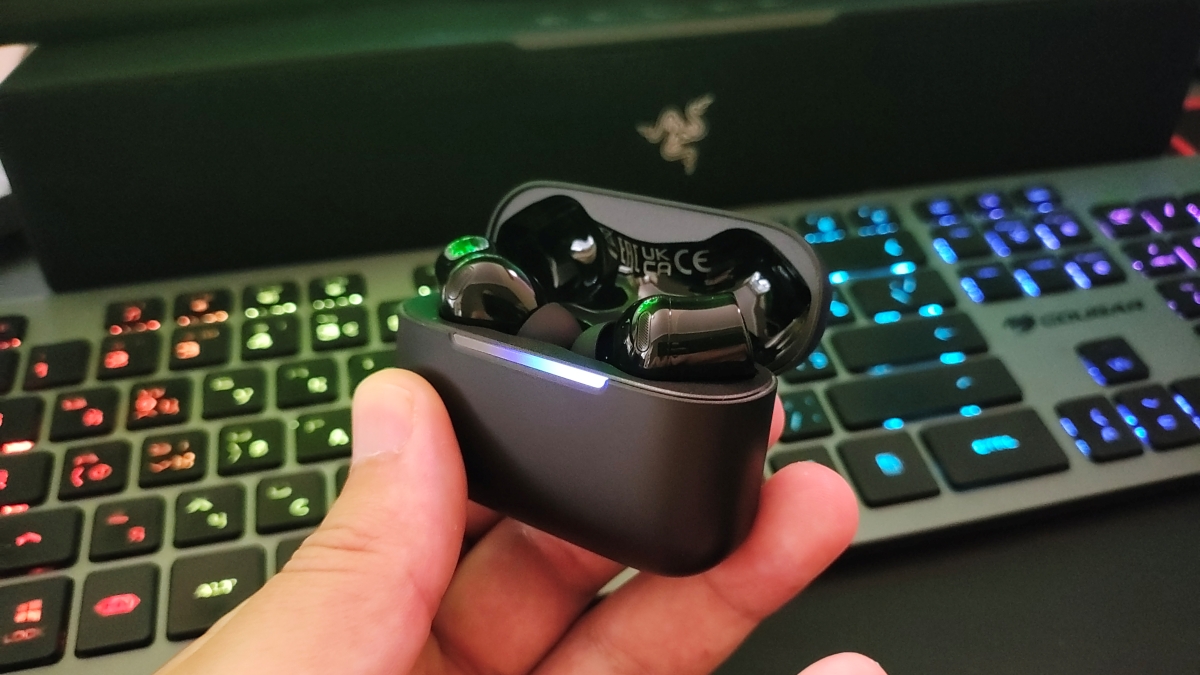Razer Hammerhead V3 X HyperSpeed Razer Hammerhead V3 X HyperSpeed