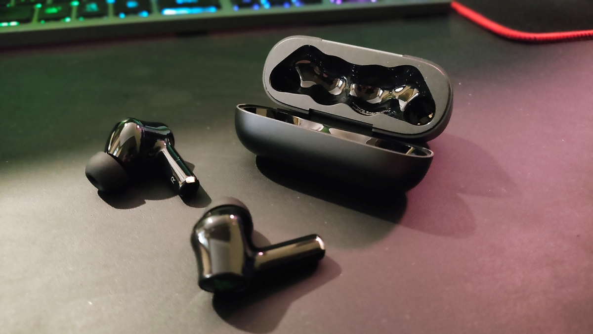 Razer Hammerhead V3 X HyperSpeed Razer Hammerhead V3 X HyperSpeed