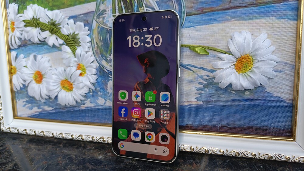 OPPO Reno16