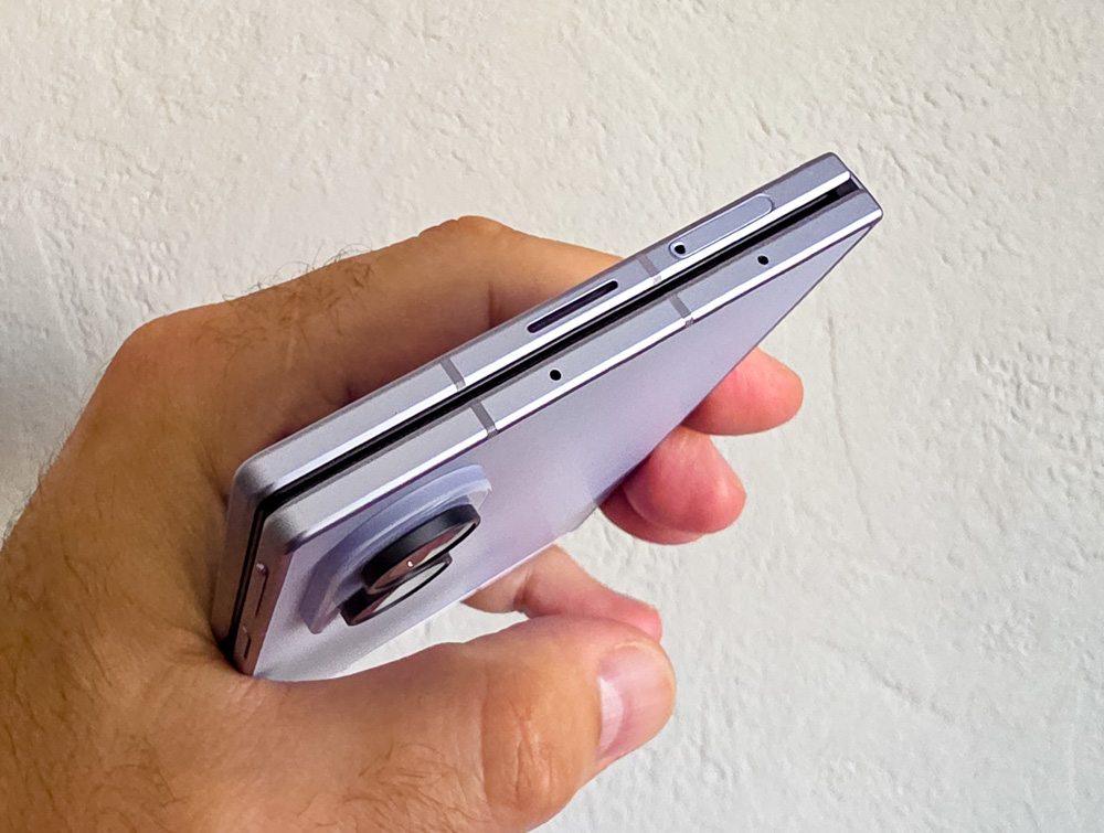 Samsung Galaxy Fold8 Samsung Galaxy Fold8