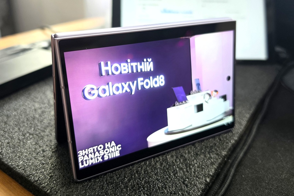 Samsung Galaxy Fold8 Samsung Galaxy Fold8