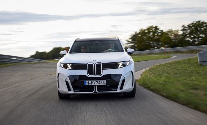 BMW iX5 Hydrogen BMW iX5 Hydrogen