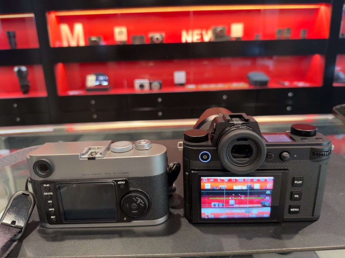 Leica SL3-P та Leica M9