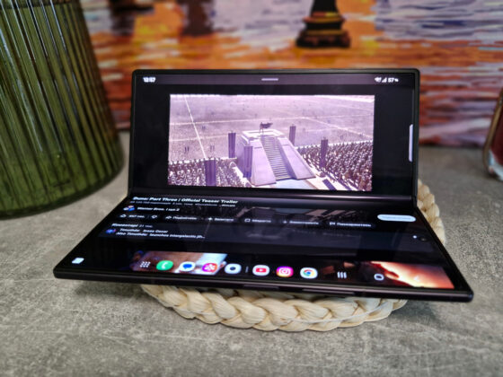 Samsung Galaxy Fold8 Ultra