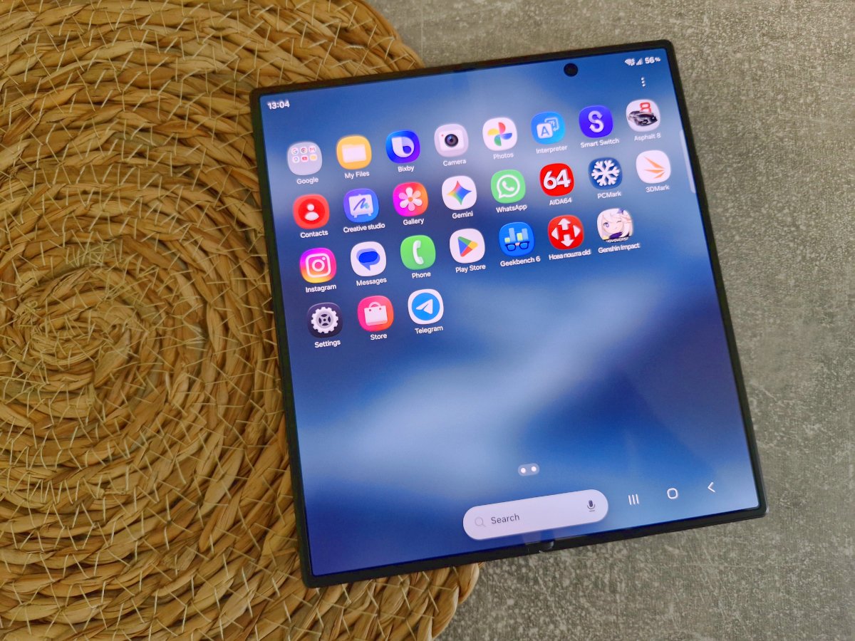 Samsung Galaxy Fold8 Ultra Samsung Galaxy Fold8 Ultra