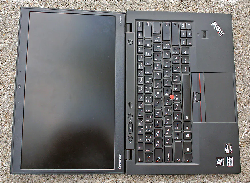 Lenovo-ThinkPad-X1-Carbon-005