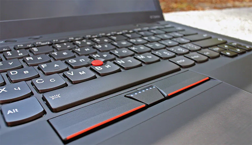 Lenovo-ThinkPad-X1-Carbon-006