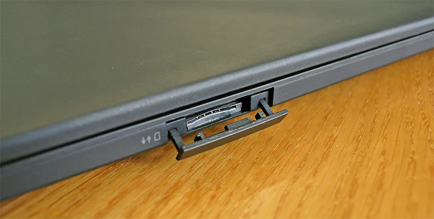 Lenovo-ThinkPad-X1-Carbon-013