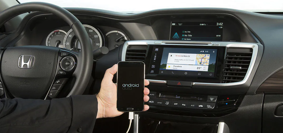 Honda Accord выйдет в 2016г с интегрированными Android Auto и Apple CarPlay