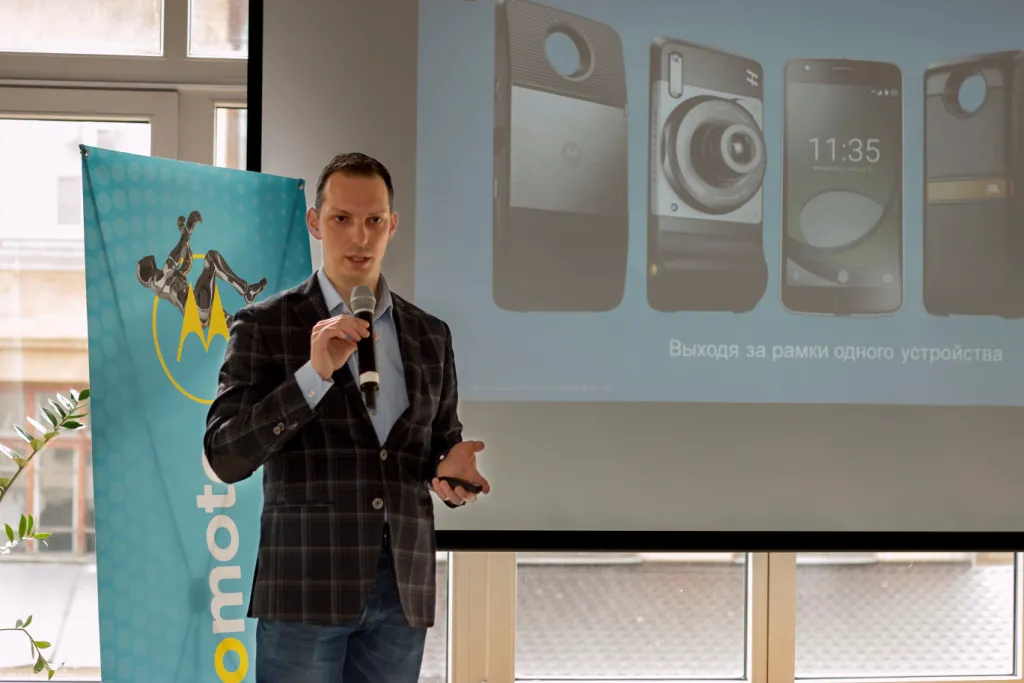 Знайомство з Moto G5 і G5 Plus, фото з камер смартфонів, ціни в Україні