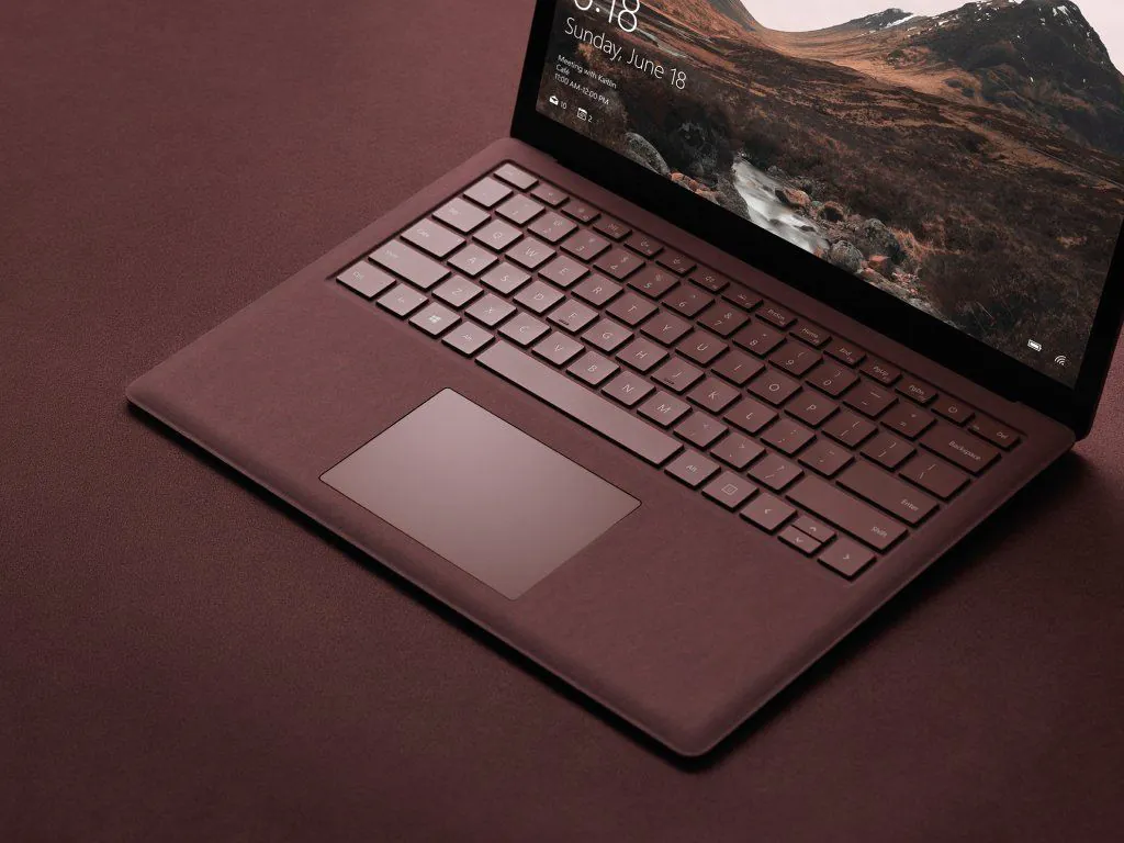 Изображения нового ноутбука Microsoft Surface Laptop попали в Сеть до презентации