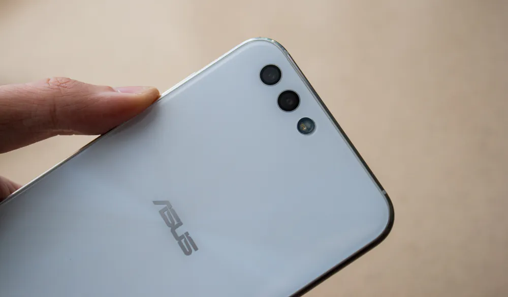 ASUS ZenFone 4