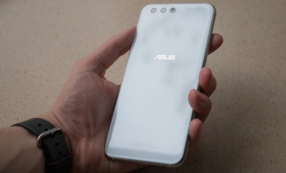 ASUS ZenFone 4 