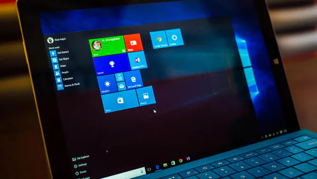 Microsoft вважає, що користувачі Windows 10 Mail використовують Edge