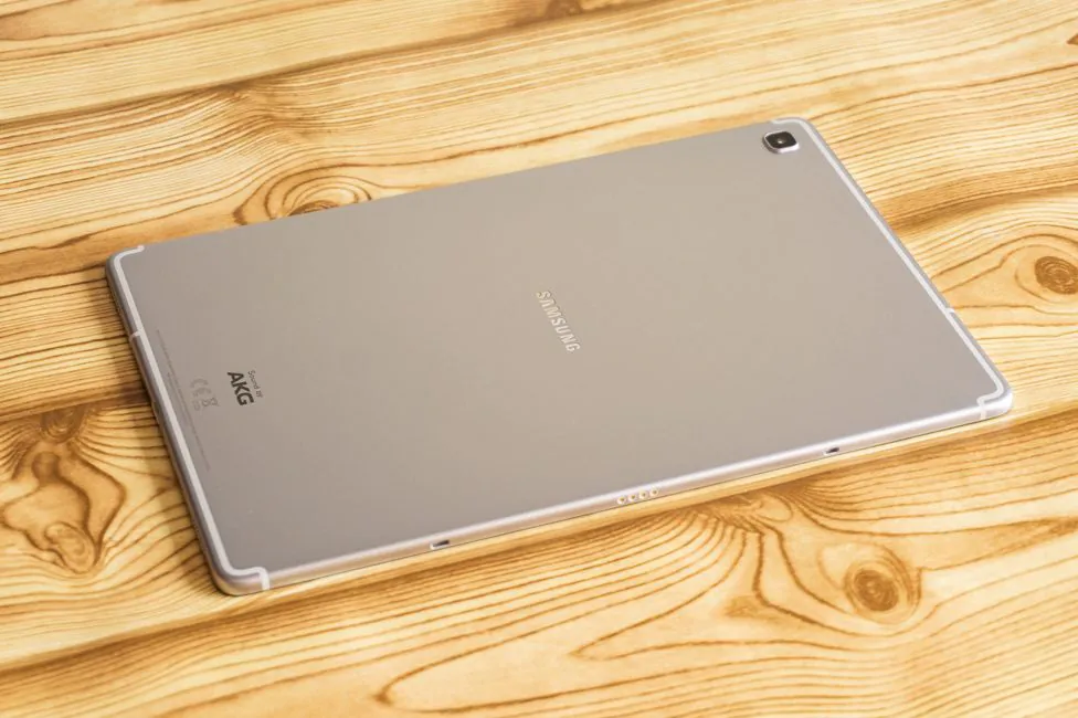 Samsung Galaxy ჩანართი S5e
