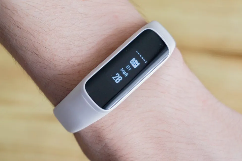 Reloj samsung hotsell galaxy fit e