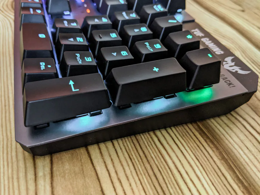ASUS TUF Gaming K7