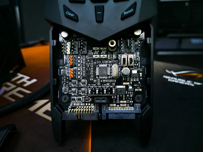 ASUS OC Panel