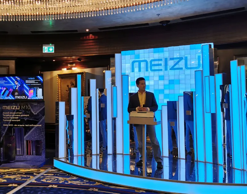 Репортаж с презентации Meizu M10 и Meizu Note 9