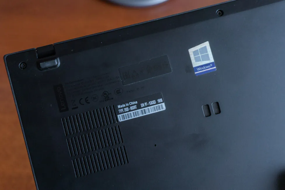 Lenovo ThinkPad X1 Carbon รุ่นที่ 7