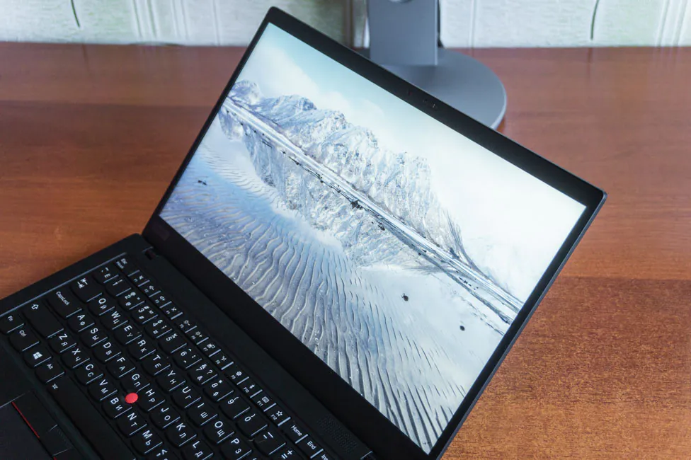 Lenovo ThinkPad X1 Carbon 7a generazione