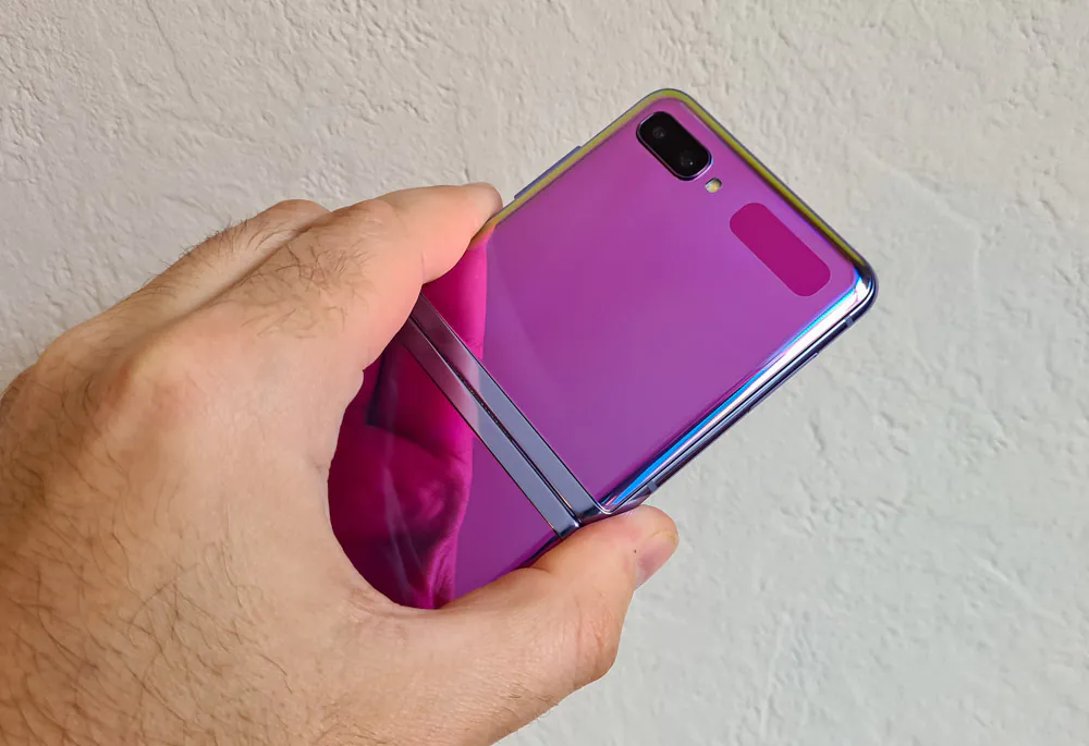 Samsung Galaxy Z Kapak