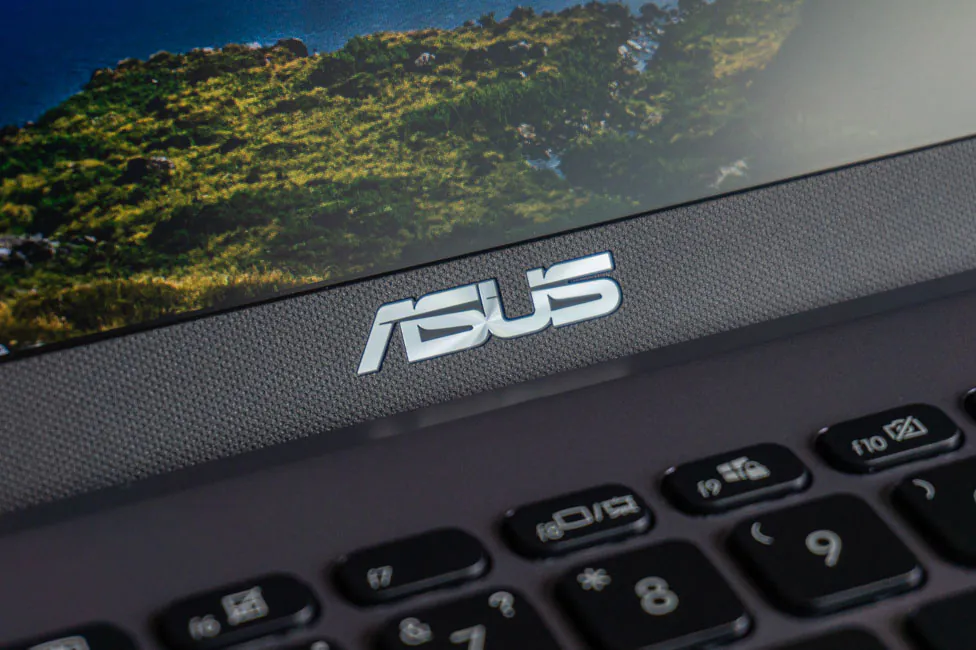 ASUS Laptop 15 X509JB