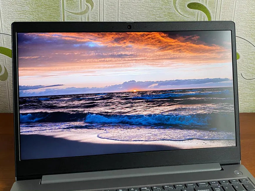Lenovo IdeaPad 3 15IIL05