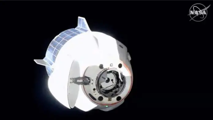 spacex crew dragon repositioning