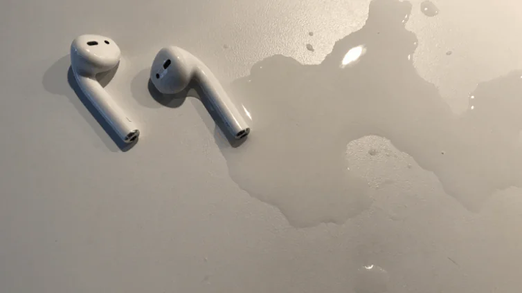 airpods water