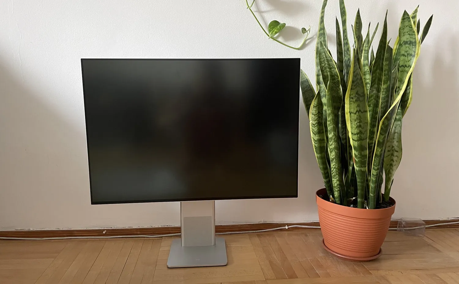 Huawei MateView monitor review: Good looks, and what else?
