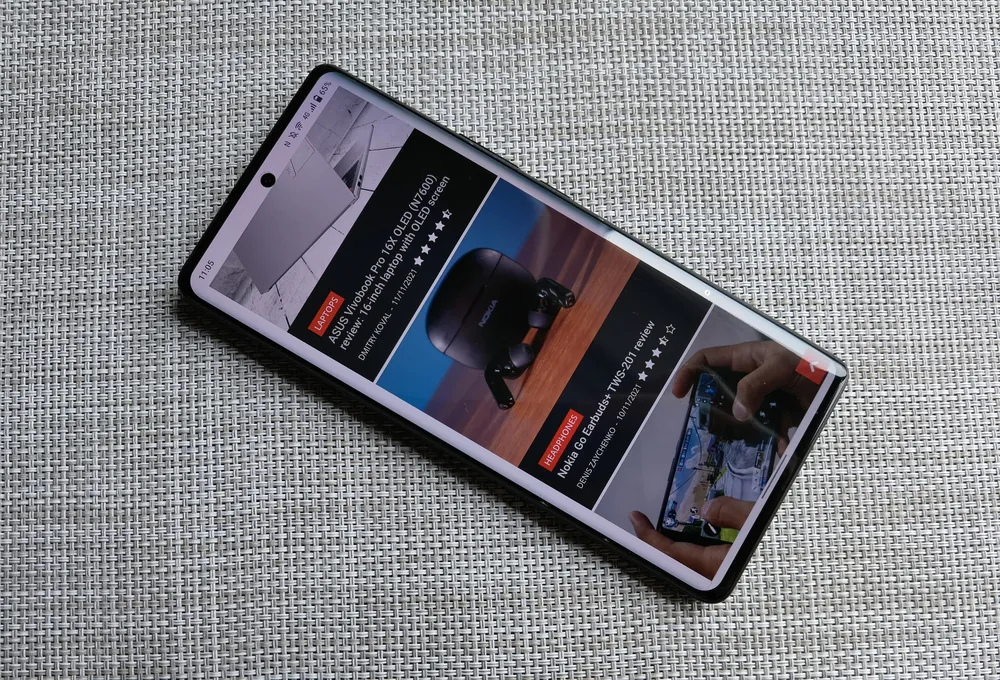 vivo X70 Pro +