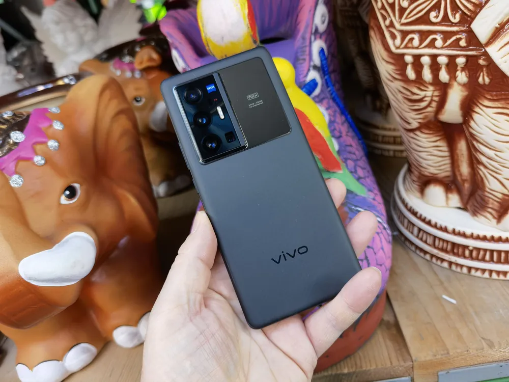 vivo X70 Pro+