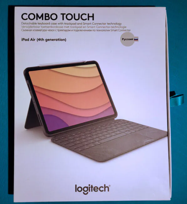Logitech Combo Touch для iPad Air