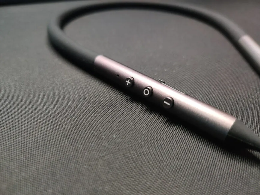 Creative Aurvana Trio Wireless
