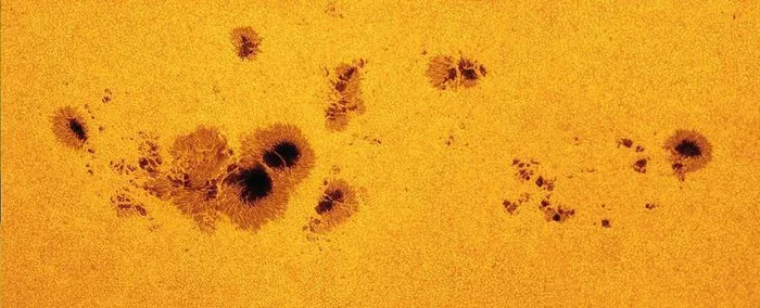 太阳黑子活动严重超出官方预测