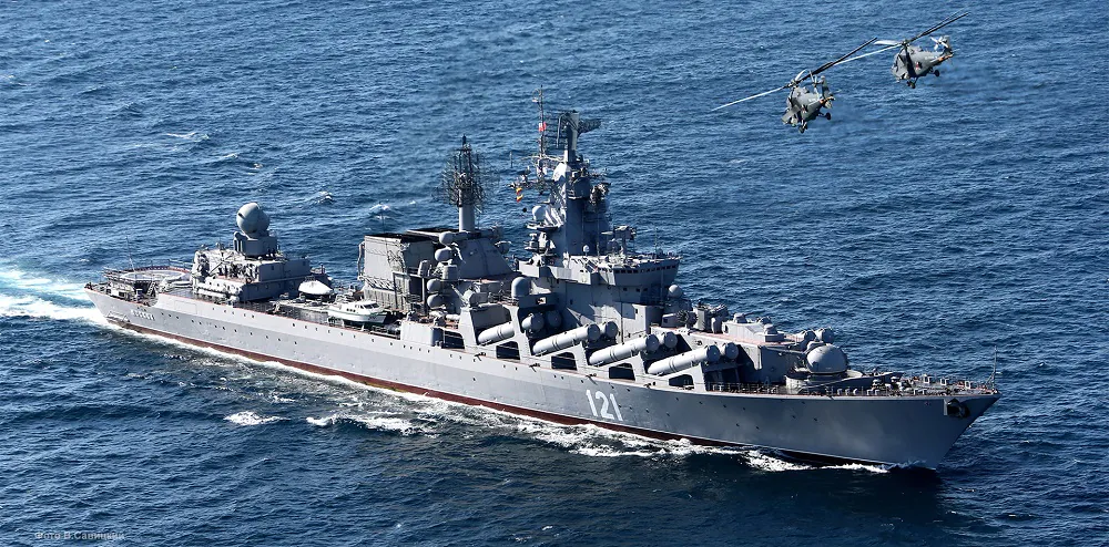 ミサイル巡洋艦「モスクワ」