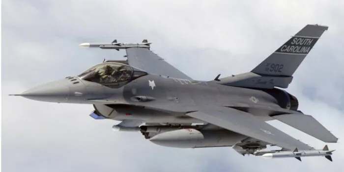 F-16