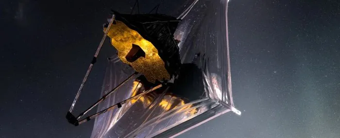 NASA: En lille rumsten kolliderede med James Webb-teleskopet
