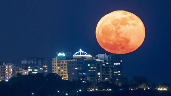 Forskere sier at månen trenger sin egen månetidssone. Og her er hvorfor
